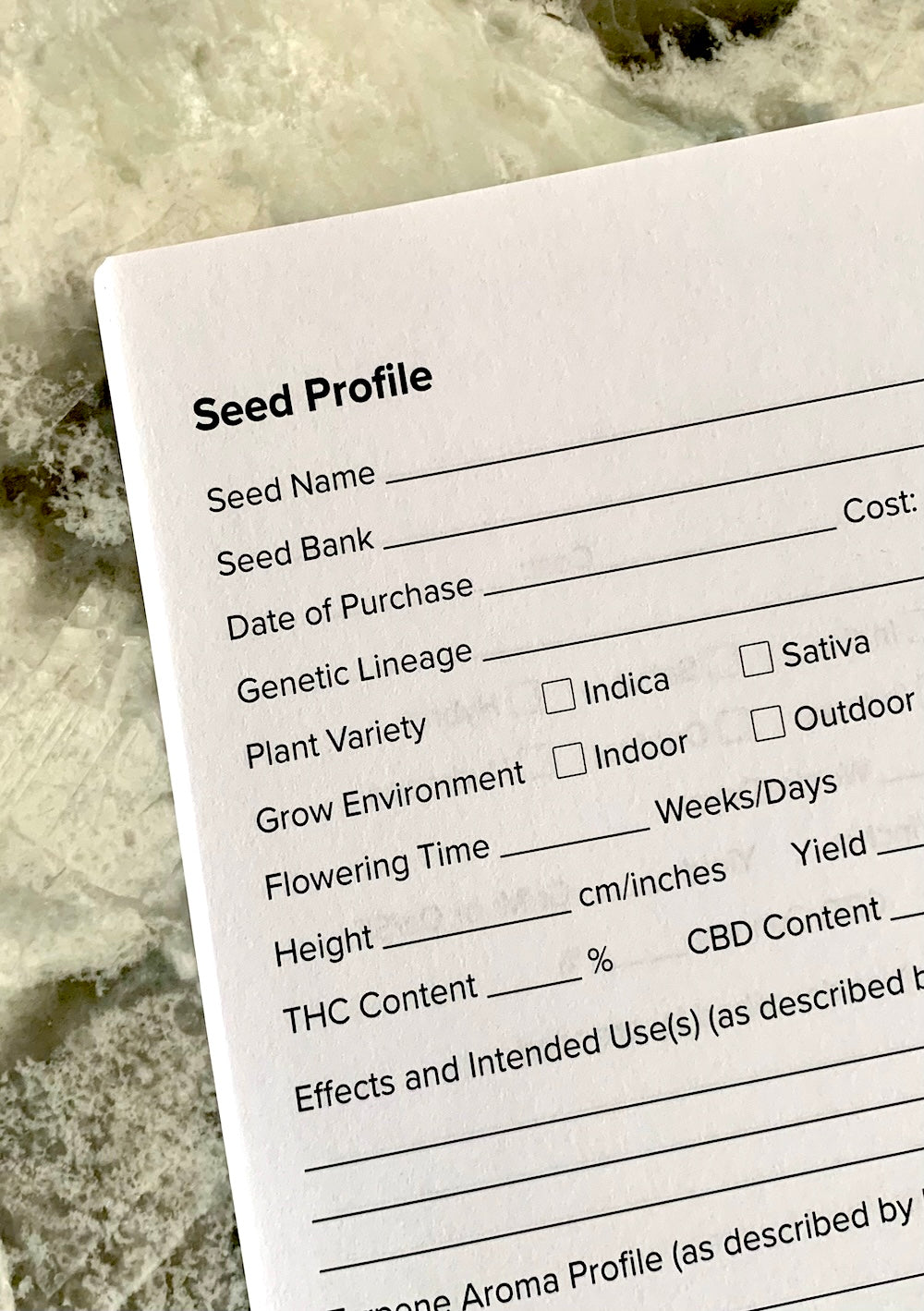 A complete logbook to organize, track, and refine every stage of your cannabis grow in one professional companion.