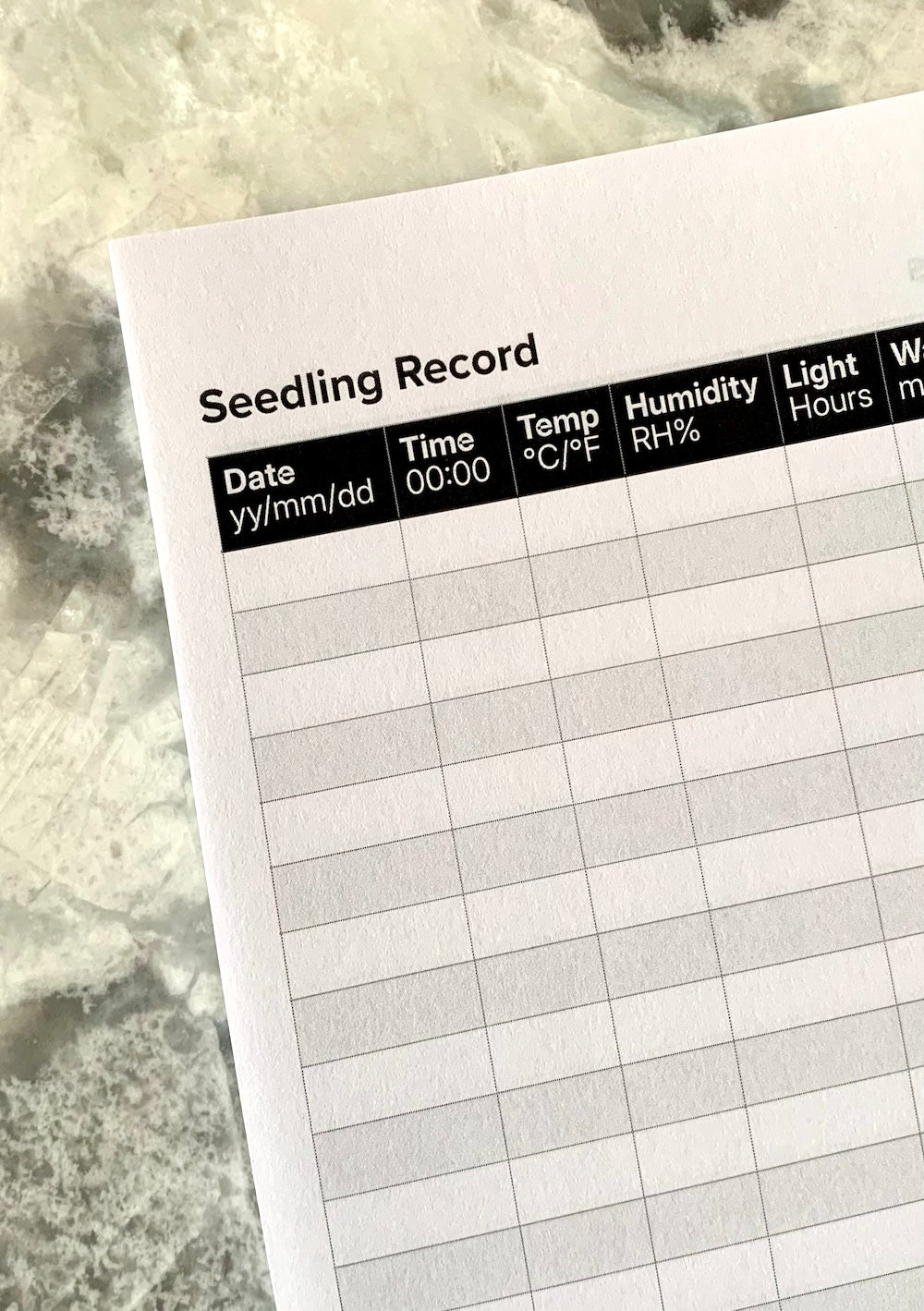 A complete logbook to organize, track, and refine every stage of your cannabis grow in one professional companion.