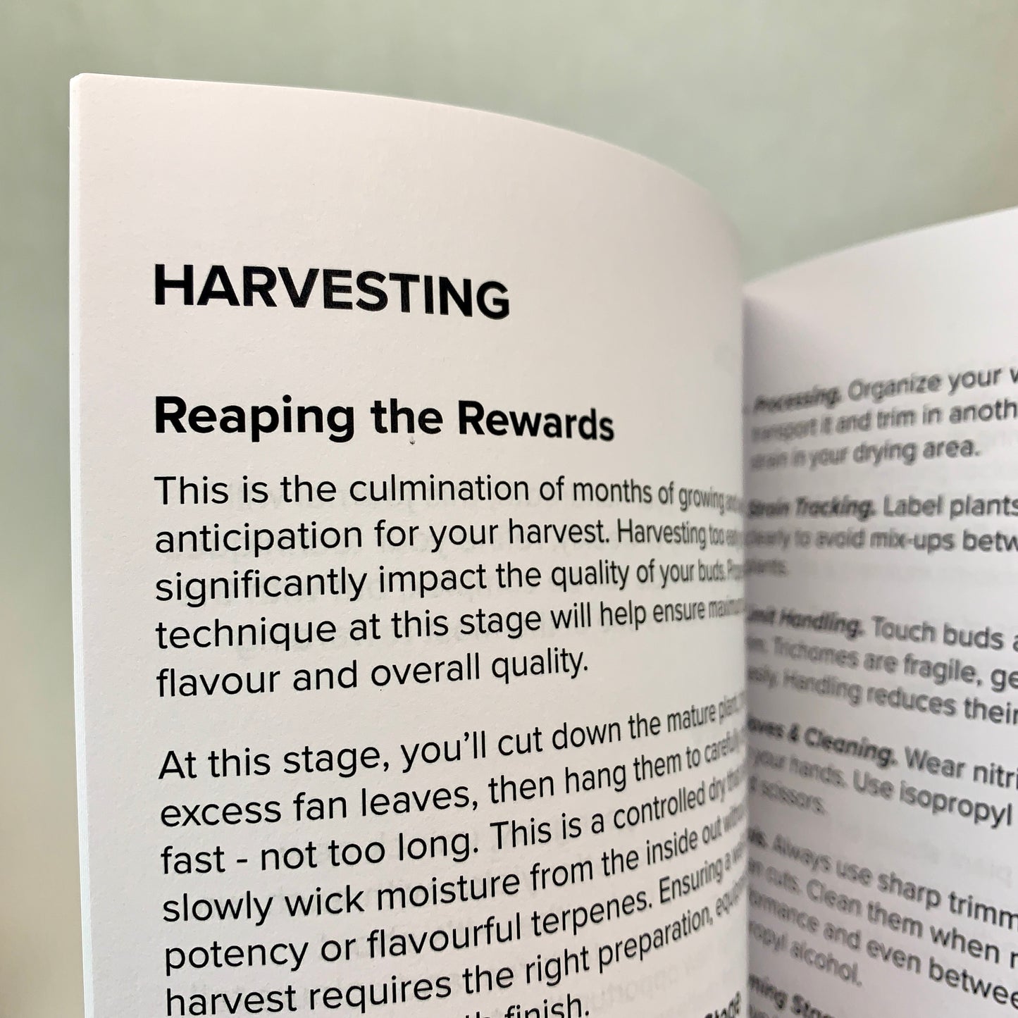 Track harvest timing, trimming notes, and yield data to capture the full results of your grow.